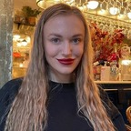 Download aislinxxxmodel OnlyFans content for free 

 profile picture