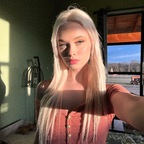 Alyssa 🌸  pretty pink pussy 🐱 (@alyssa9) Leak OnlyFans 

 profile picture