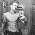 Kingbernii (berniiiiii) Leaked OnlyFans 

 profile picture