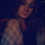 Jade 🍀🥀 (@brattybabygirlqt.14) Leaks OnlyFans 

 profile picture