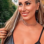 carolcarola (La Pérez) OnlyFans Leaked Videos and Pictures 

 profile picture