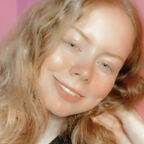 Cherry @cherrylovebombb Leaked OnlyFans 

 profile picture