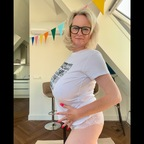 Onlyfans leak courtesananna 

 profile picture