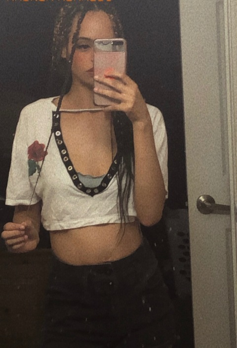 Header of goldenspice69