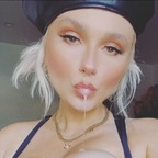 gwenniegrey OnlyFans Leak 

 profile picture
