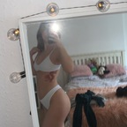 honeyb3 OnlyFans Leaked 

 profile picture