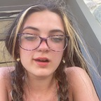 Trippy Hippie🍃🍄 @indicaorsativa Leaks OnlyFans 

 profile picture
