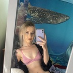 Laur🍒 laurynshelly Leaks OnlyFans 

 profile picture