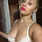 Download lexlivinglifeee OnlyFans content for free 

 profile picture