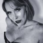 mackenziepage69 OnlyFans Leaks 

 profile picture