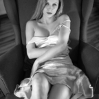 mareleen OnlyFans Leak 

 profile picture