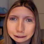 missesvlog (kelly?) OnlyFans Leaked Content 

 profile picture