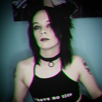 monsterdiscohell (Izzy) OnlyFans Leaked Pictures and Videos 

 profile picture
