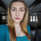 nadine22 (Nadine) OnlyFans Leaks 

 profile picture