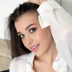 prettyemilia OnlyFans Leak 

 profile picture