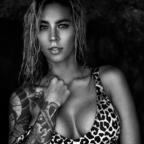 Download rizerae OnlyFans content for free 

 profile picture