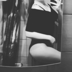 SweetLola @sweetsecretlola Leaked OnlyFans 

 profile picture