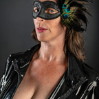 Download therealmaskedmilf OnlyFans content for free 

 profile picture