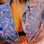 tiddiesandtarot (Elle) free OnlyFans Leaked Pictures and Videos 

 profile picture